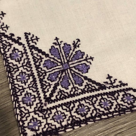 Moroccan Hand Embroidery Linen Napkins Set (Placemats) - Picture 6 of 7